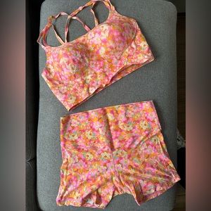 Aerie offline xtra real me workout set